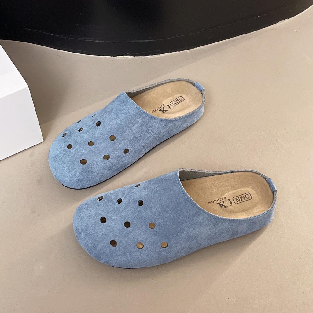 2025 summer wearing seaside slippers female personality street style bag head stepping on shit feeling soft thick-soled beach hole shoes female