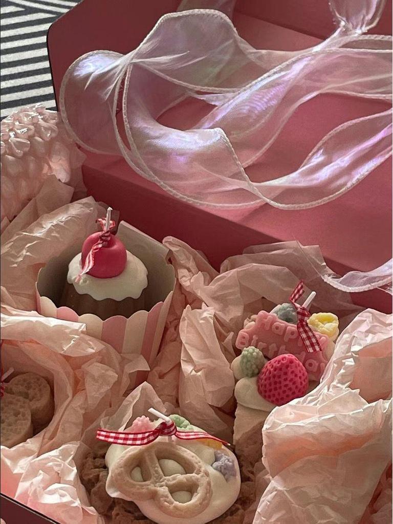 Dessert Scented Candle Gift Set for Girls, Girlfriend, Best Friend, Creative Birthday or Graduation Present