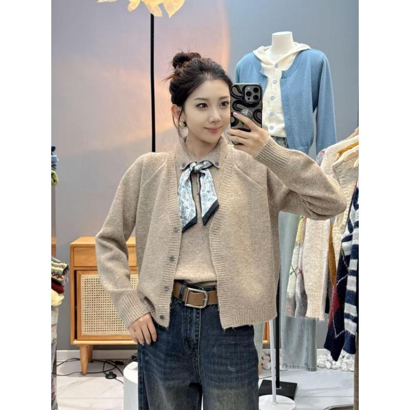 

Shi Jian Academy Style Lapel Two-piece Knitted Cardigan Sweater Women s Autumn New Versatile Premium Women s Top one size fits all хаки