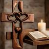 Hochzeits-Kreuz Wanddekoration, Handgefertigtes Holzkreuz mit verschlungenen Herzen, Handgeschnitzte Wandhängedeko, Valentinstags-Ostern-Hochzeitsgeschenk