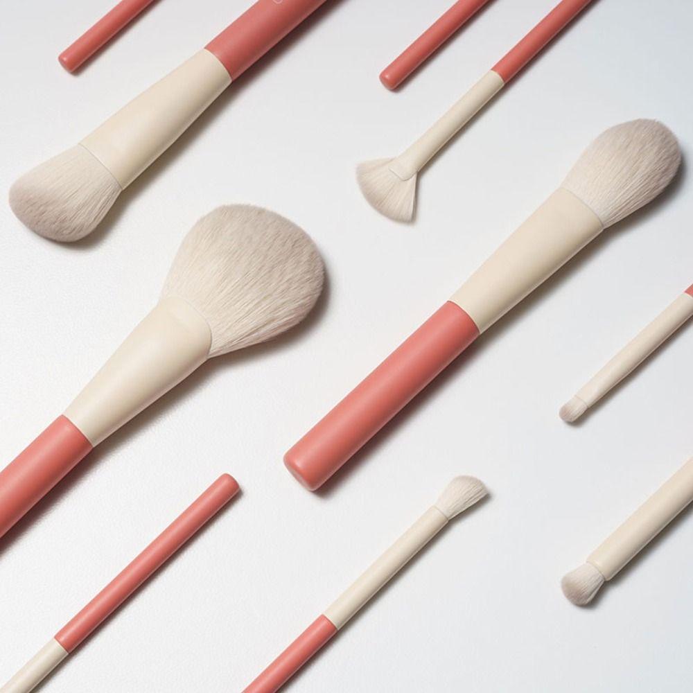 Štětec Kabuki Štětec na sypký pudr Štětec s měkkými štětinami Štětec na oční stíny Sada kosmetických štětců pro krásu Ženy