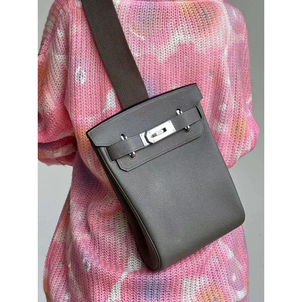 Neue weiche Leder Keli Tasche, Unisex Leder, Brusttasche, erste Schicht Rindsleder Pendler Schulter Schrägbandtasche 17CM