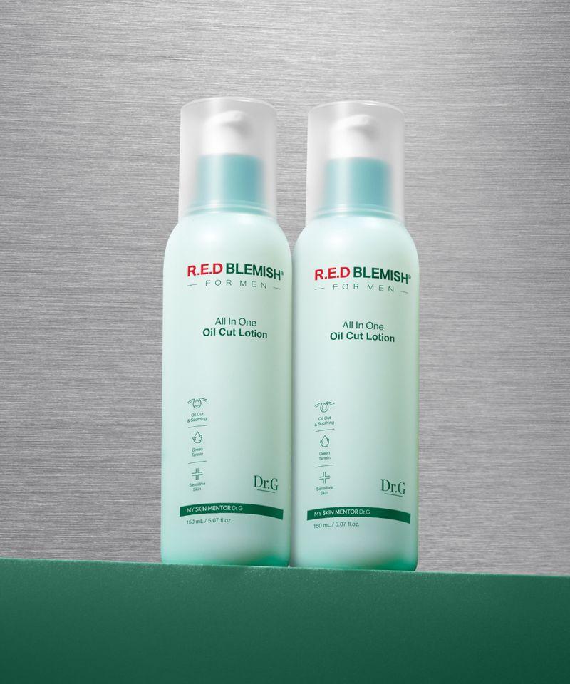 Red Blemish for Men All-in-One Oil Cut Lotion 150mL (2 bottles)