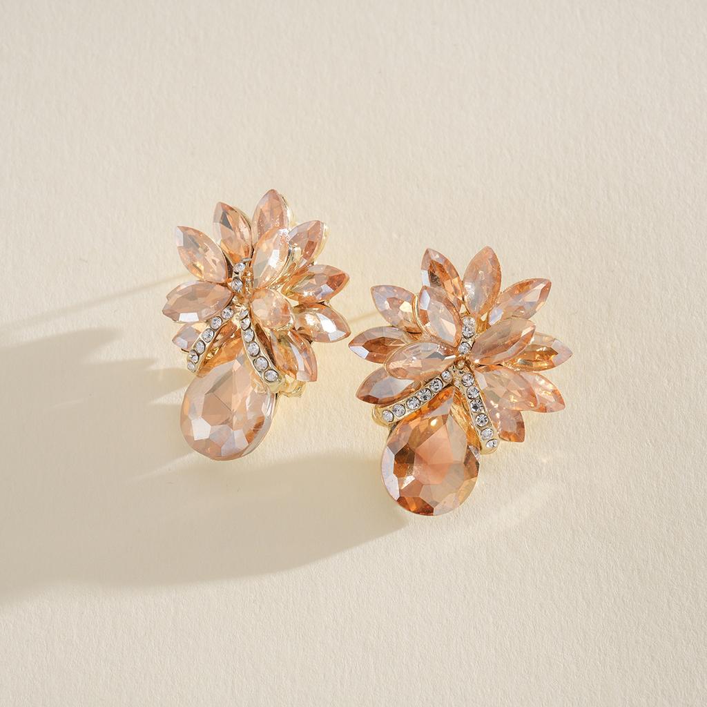 Light Luxury Diamond Water Drop Flower Silver Needle Earrings Fashion Personality Earrings Sense Earrings