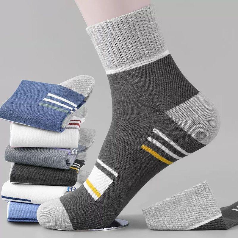 Zhuji Men's Deodorant Sweat-Absorbent High-Elastic Sports Socks - Trendy, Anti-Pilling, All-Season Mid-Tube Design.