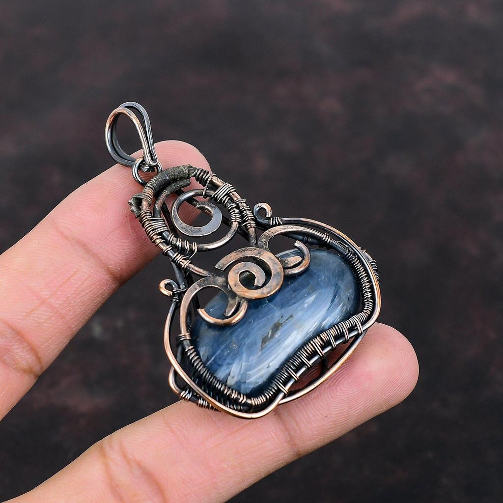 Kyanit Anhänger Kupferdraht gewickelter Anhänger Handgefertigter Schmuck Edelsteinanhänger Sehr hübscher Kupferschmuck Bestes Design Anhänger Geschenk für Frauen