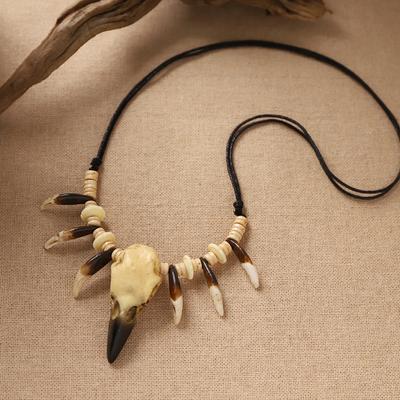 Original Eagle Bird Crow Skull Dog Tooth Necklace Retro Niche Crow Skull Pendant Ethnic Tribe Men and Women Personalized Accessories