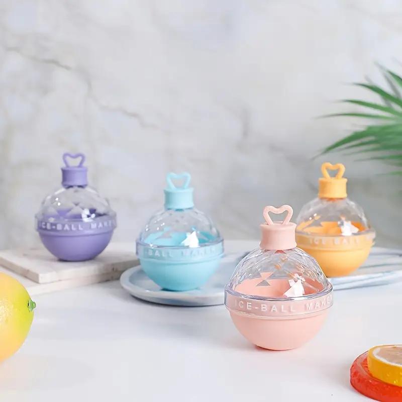 1PCS Silicone Ice Ball Maker Whiskey Round Ice Hockey Mold Light Bulb Shape Ice Cube Mold Mould Ice Cube Tray Ice Cream Tools