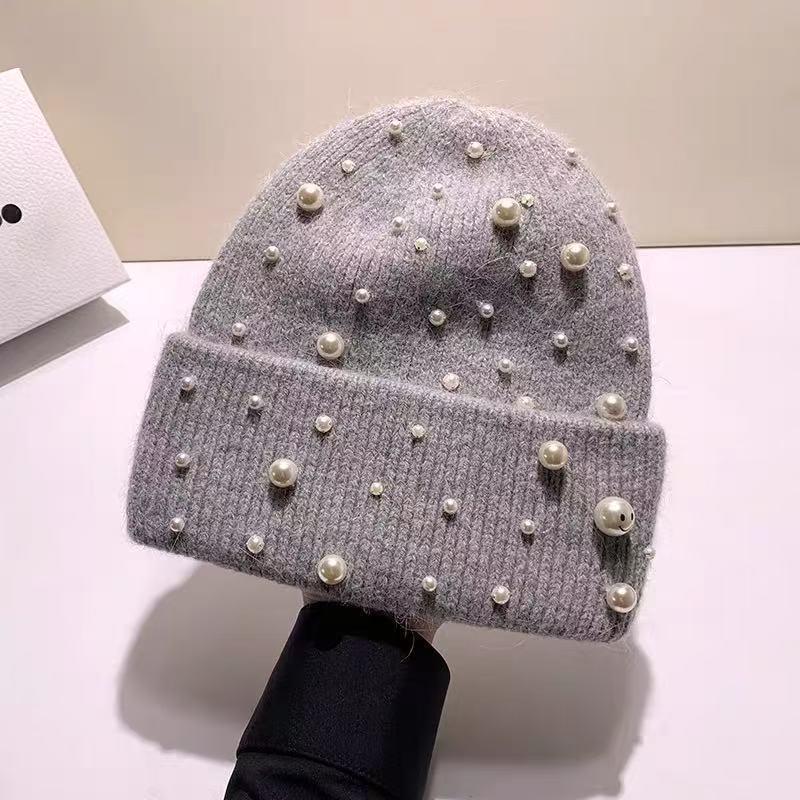 New Autumn And Winter Heavy-Duty Pearl Wool Hat Pearl Fashion Knitted Hat Warm Ear Protection