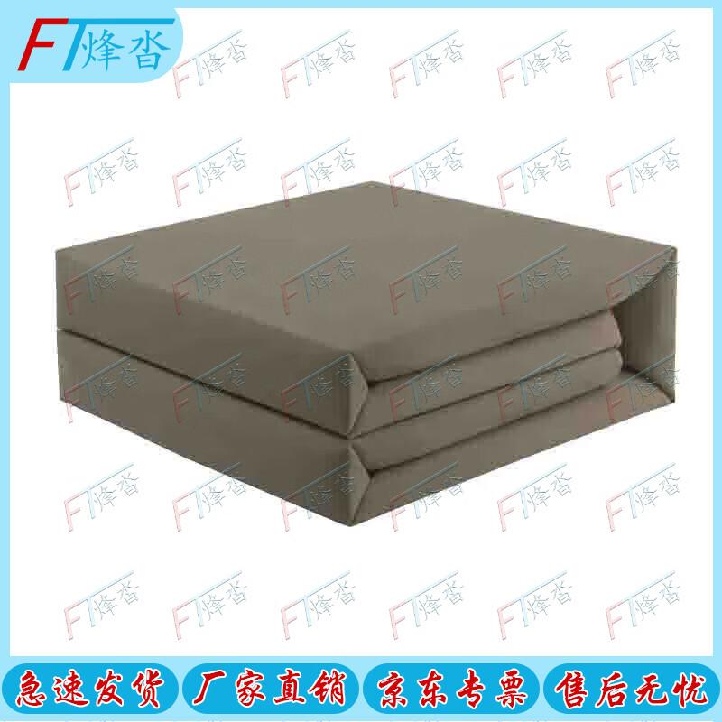 Military Style Fixed-Shape Tofu Block Quilt