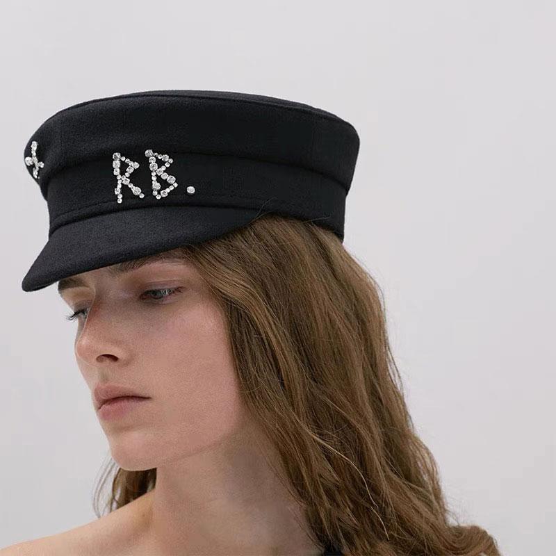 Designer Brand Wool Newsboy Caps Women Diamond Letter Flat Top Cap Solid Color Militray Hat Fashion Streetwear Navy Hat