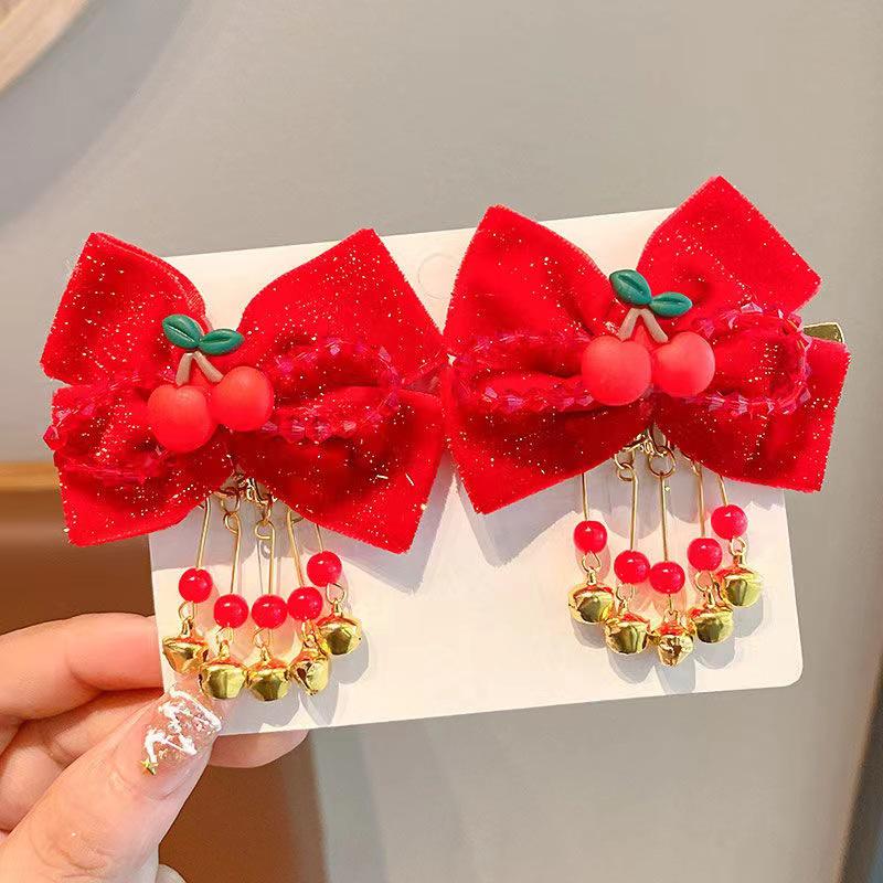 Children's Hanfu Hair Clip with Tassel – Festive and Safe for Hair