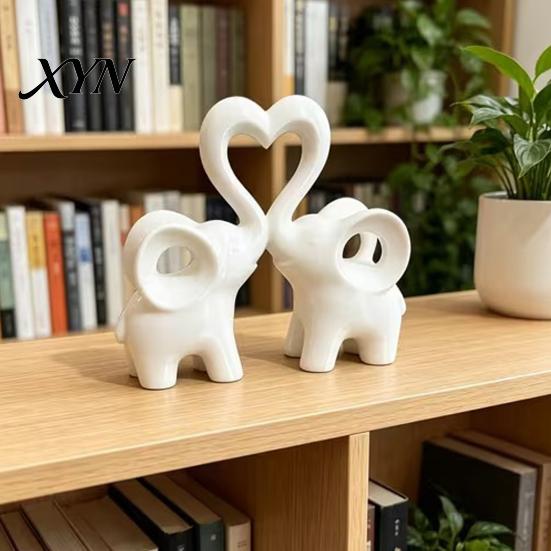 Mini Elephant Ornament Love Statue, Cute Figurine Living Room Decor, Brings Small Size Heart Statue Good Luck, Elephants Decorations for Home