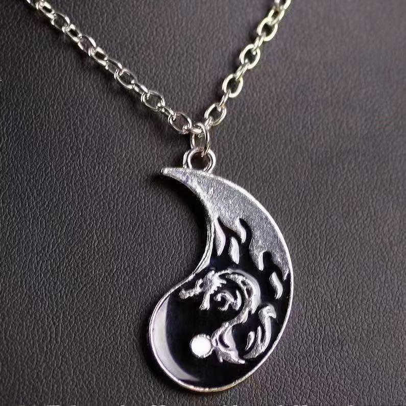 

Couple s Black & White Tai Chi Double Dragon Necklace – Creative Student Sweater Chain
