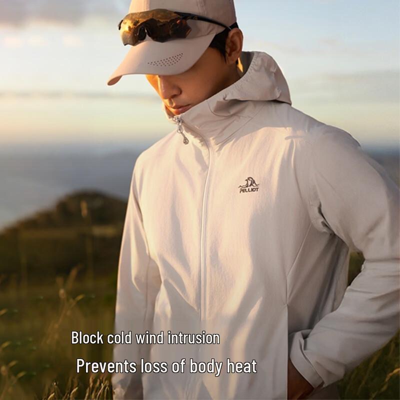 Pelliot Men's Outdoor Windproof Softshell Jacket