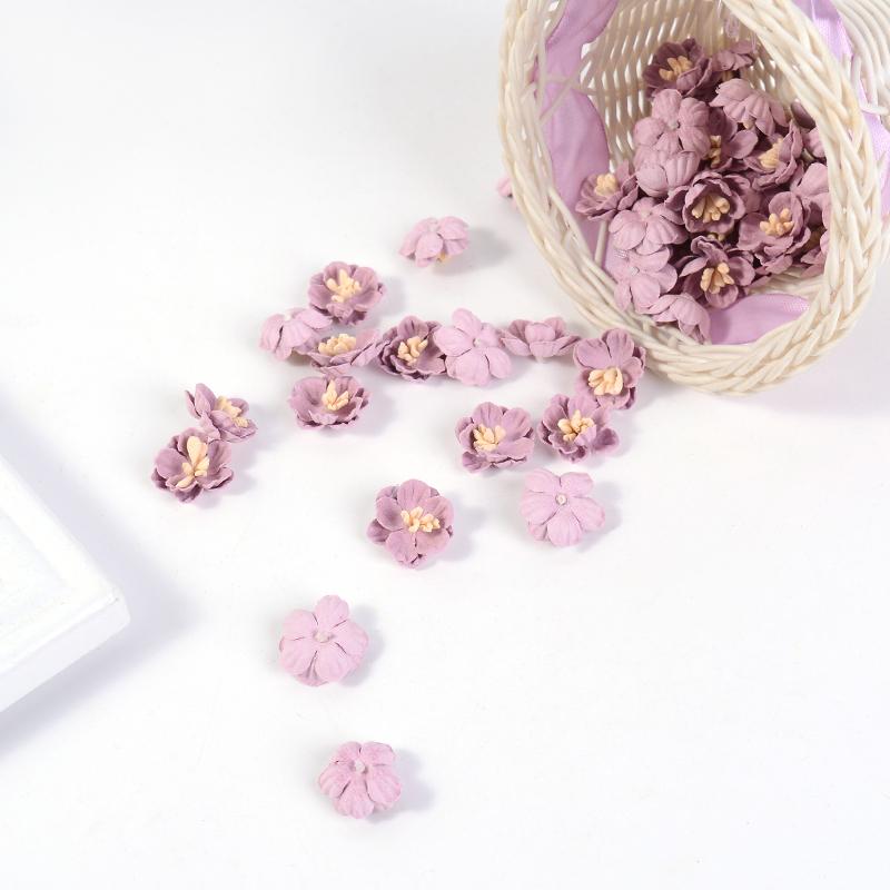 

10Pcs Daisy Silk Artificial Flower Head Outdoor Garden Wall Accessories Party Wreath Flower Home Room Decor Wedding Decoration 10Pcs