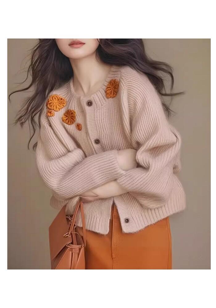 Chic Floral Embroidered Age-Defying Knit Cardigan - Stylish Long-Sleeve Design