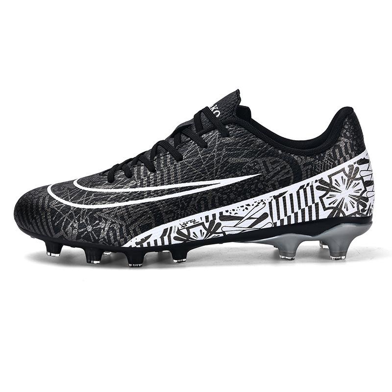 Football shoes low-top spikes broken nails youth students professional training shoes special sports shoes 32