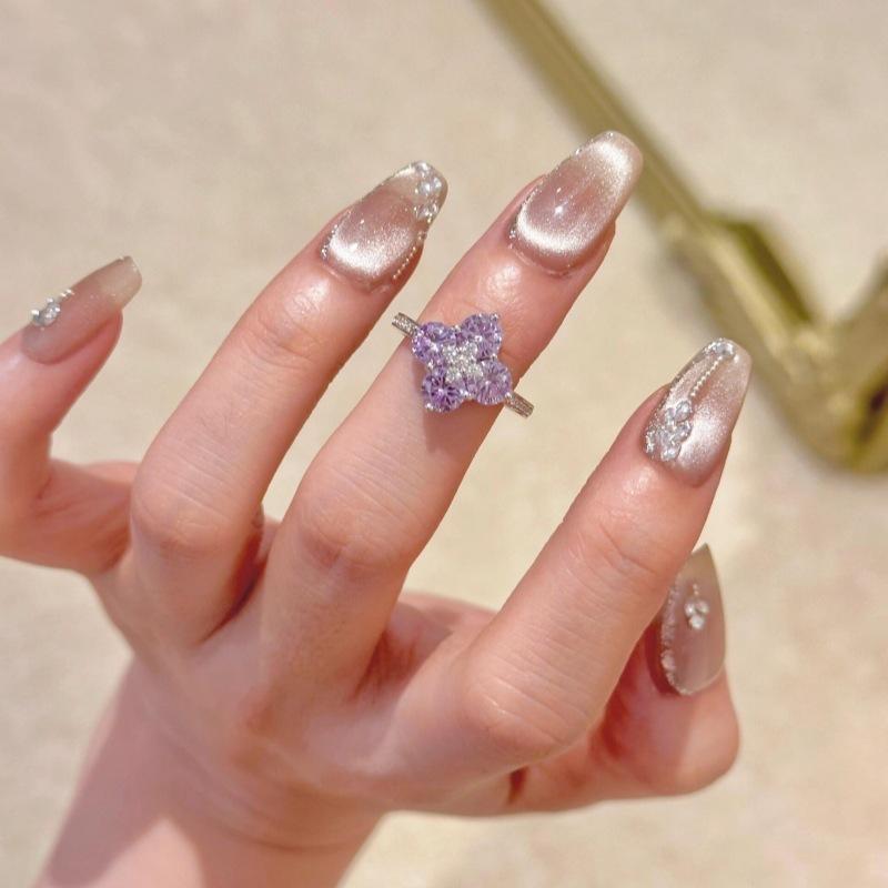 

Ожерелье с подвеской в виде цветка клевера с цирконом, женское простое высококлассное милое ожерелье-цепочка для ключицы, модная бижутерия в стиле легкой роскоши