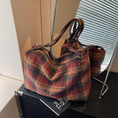 Autumn and Winter Woolen Plaid Large-capacity Bag Women's 2025 New Tote Bag College Style Shoulder Armpit Bag
