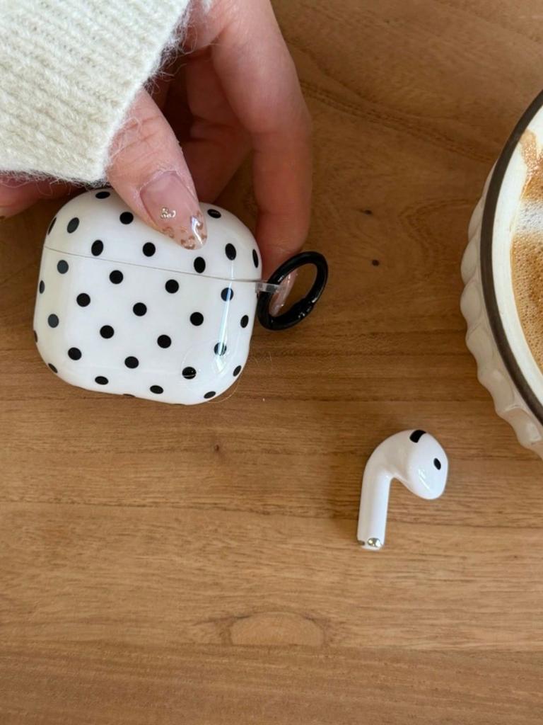 Korean Style Black White Polka Dot Airpods Pro 3 Case for Airpods 3rd Gen Protective Cover with Cute Heart Charm Anti Slip for Airpods 4th Gen