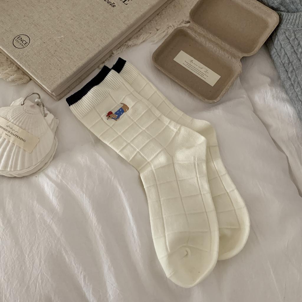 Ladies Fall New Eclectic Cartoon Cute Embroidered Dachshon Dog Collision Color Tube Stack Socks