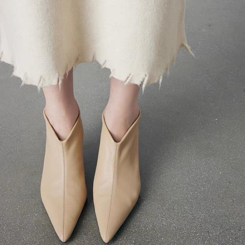 Cowhide Version~ Pointed Kitten with Temperament High Heel Thin Boots Women's Autumn and Winter Ankle Short Boots