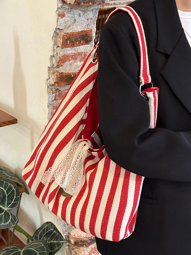 

Корейская холщовая сумка с двусторонней полоской в стиле ленивого ветра, женская сумка-тоут большой вместимости для поездок на работу, студенческая сумка для поездок на работу, сумка под мышкой красный