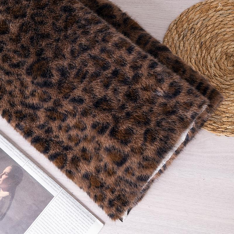 50x160cm Leopard Print Plush Synthetic Fur Fabric Performance Costume Faux Fur Clothing Carpet DIY Home Fabric