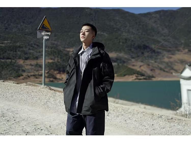 Men's Trendy Velcro Hooded Windbreaker: Casual Loose Fit Jacket for Spring & Autumn