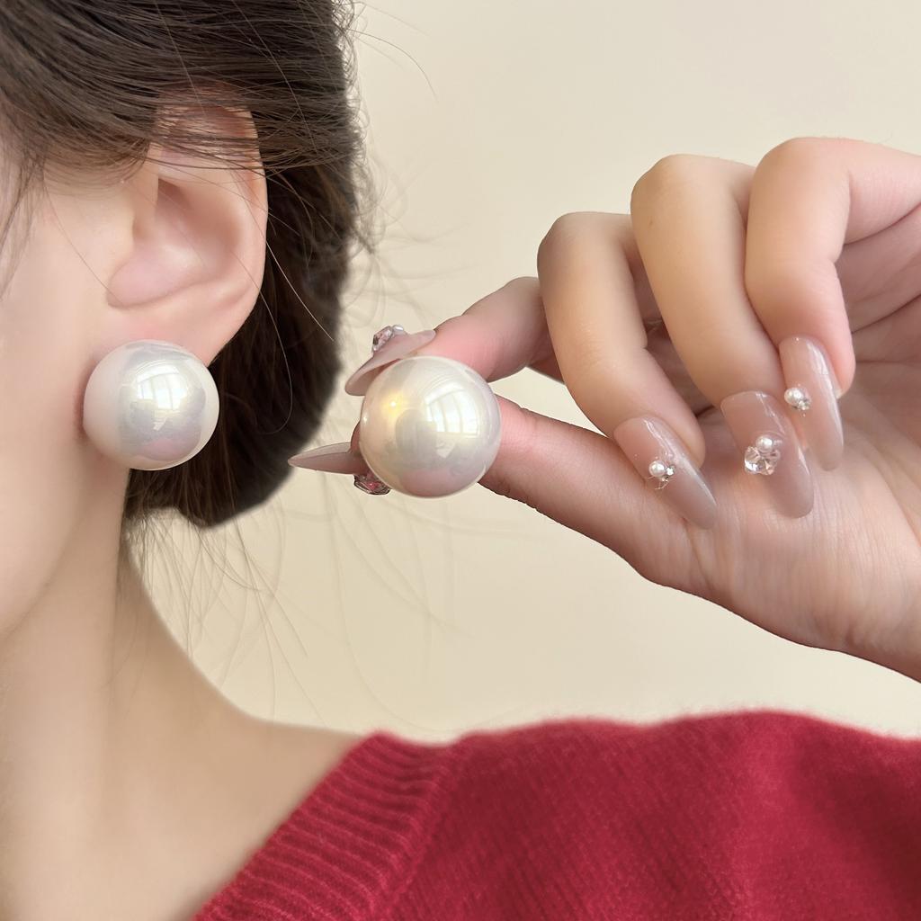 Vintage Red Half Round Imitation Pearl Earrings for Women Girls Autumn Winter Style Elegant Stud Earrings Wedding Jewelry Gifts