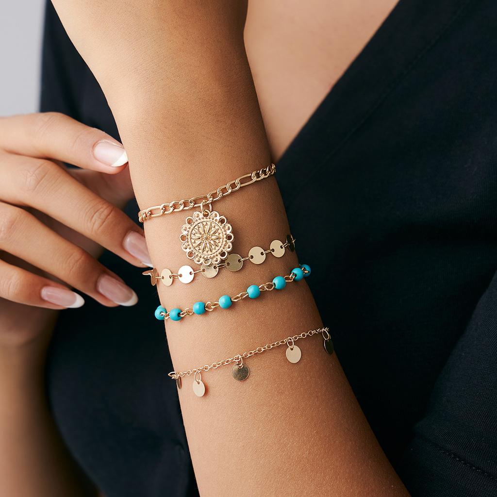 Retro Ethnic Style Turquoise Collarbone Necklace For Women, Simple Metal Flower Plate Sequined Necklace