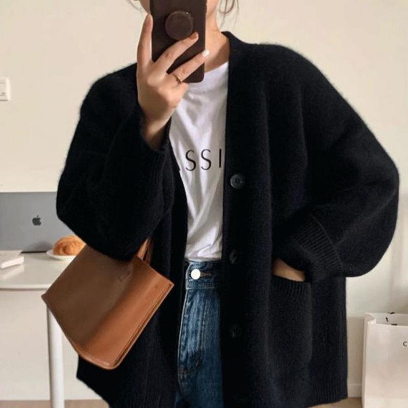 

Women s French Retro Red V-Neck Knitted Cardigan – Autumn Style, Medium Long & Loose Fit M чорний