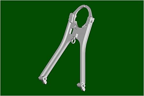 iLoveKit 1/16 scale US Army M4A3E8 Sherman Medium Tank Early Model Plastic Model Kit ILK61619 Molded in Color