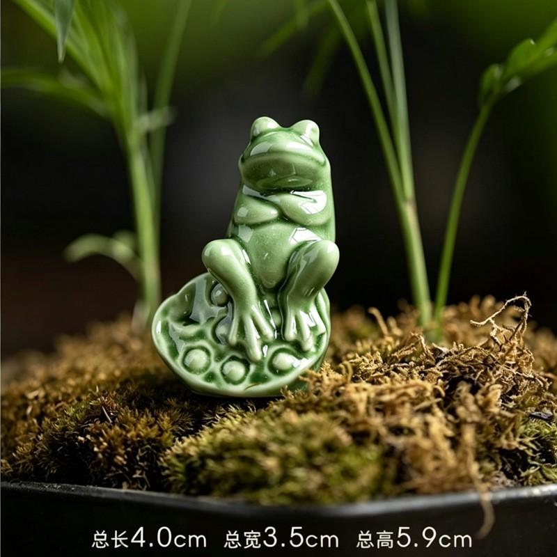 Ceramic Frog Figurines European Style Garden Fish Tank Decor Creative Craft Ornaments