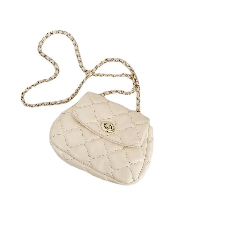 Spring Korean Version of Diamond Lattice Chain Cloud Bag Fashion Casual All-shoulder Oblique Span Small Bag Female