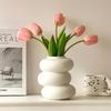 Weiße Blumenvase Kunststoff-Blumenflasche Unregelmäßige Ästhetische Vasen Töpfe für Pflanzen Blumen Hochzeitstische Dekorationsvasen