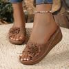 Chinelos de Cunha com Decoração de Flores Retrô Femininos Sandálias de Plataforma com Fundo Grosso de Verão Femininas Antiderrapantes Sapatos de Praia Chinelos para Exterior
