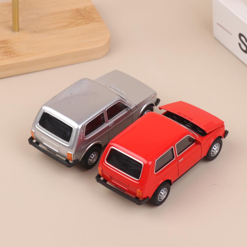 1/43 Scale Simulation Alloy Car Model Retro Diecast Metal Toy Car Ornaments Desktop Decoration Collect Hobby Gifts