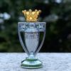 Exquisiter Schlüsselanhänger mit Weltmeisterschafts-Fußballtrophäe aus Zinklegierung, perfektes Erinnerungsgeschenk für Sportfans