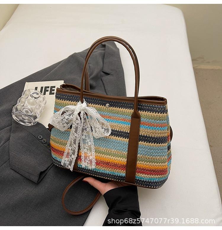 Beach Bag Women's 2025 New Spring and Summer Fashion Popular Shoulder Bag Large Capacity Woven Bag Commuter Tote Bag