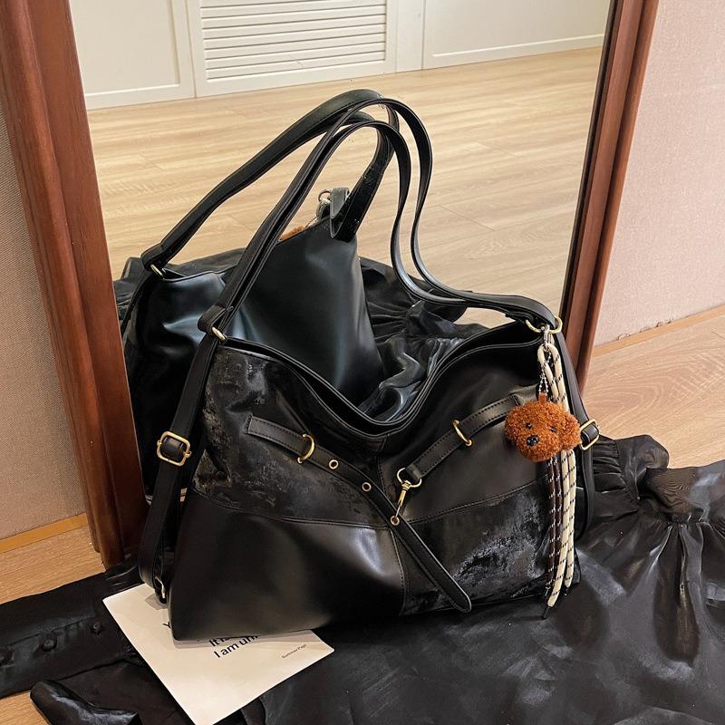 Retro Large-capacity Tote Bag Women's New Autumn and Winter Multi-purpose Backpack Commuter Shoulder Bag