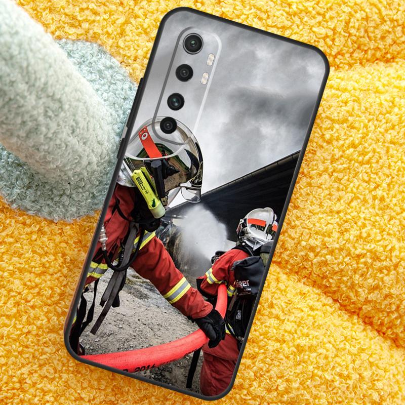 Firefighter Heroes Fireman Case For Xiaomi 17 Pro Max 13 14 15 Ultra 13T 14T 15T Cover For POCO X7 X5 X6 F5 F6 F7 F8 Pro