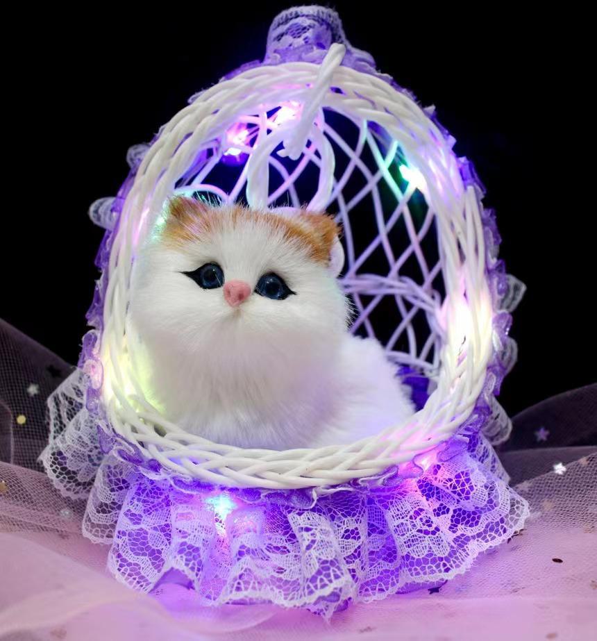 

Кружевная подвесная корзина с плюшевым котом со светящейся подсветкой — идеальный подарок для девушки или любительницы кукол