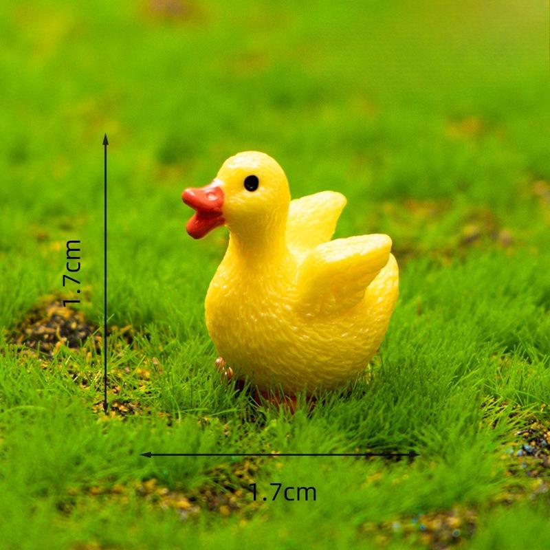 Micro-landscape Decorative Items, Such As Simulated Ducks, Are Small Resin Craft Decorative Items for Garden Landscaping