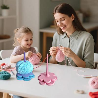 3D tištěný držák na přízi ve tvaru květu pro háčkování pletení Dávkovač klubka příze bez zamotávání Stojan Hladký