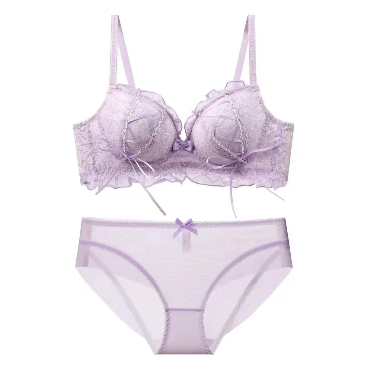 

Японский комплект кружевного нижнего белья «Принцесса Лолита» на шнуровке для маленькой груди 38/85AB