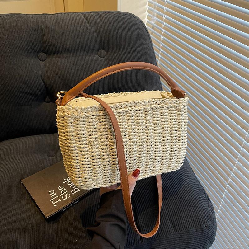 Woven bag women's new fashion versatile shoulder messenger bag high-end niche design handbag