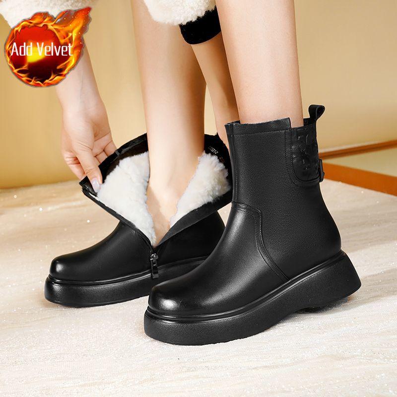 

Fashion Brown Waterproof Ladies Shoes Retro Style Platform Goth Lamb Padded Hot Winter 2025 Novelty High Quality Sale Women s Snow Boots 40