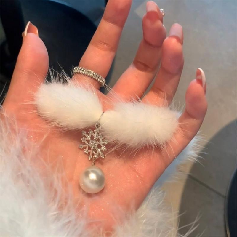 Sexy Pearl Necklace Snowflake Furry Collar Chain Delicate Snowflake Choker